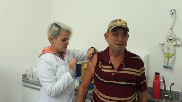 Timóteo amplia público para vacinação contra a gripe