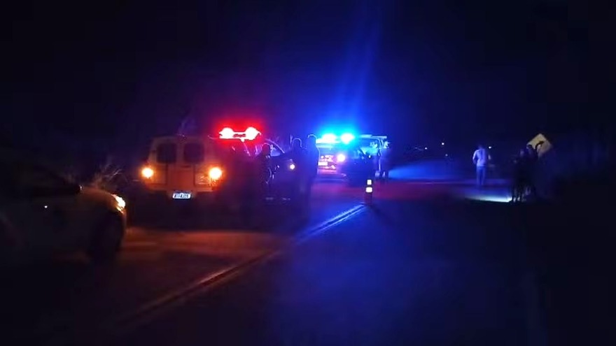Motorista morre atropelado ao inspecionar veículo após passar em buraco na MGC-259