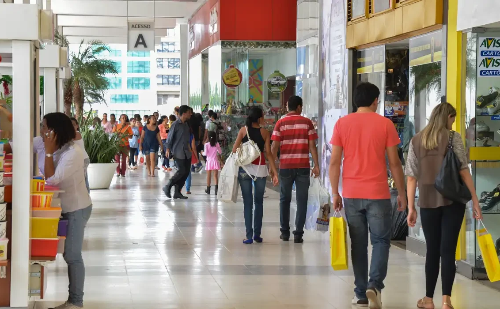 Quarta-feira de Cinzas: saiba o que abre e fecha em todo o país