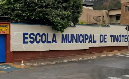 Alunos de Timóteo realizam sarau especial no Dia da Mulher