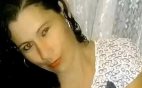 Mãe de 14 filhos, natural de Timóteo, é assassinada a facadas pelo companheiro em Itabira