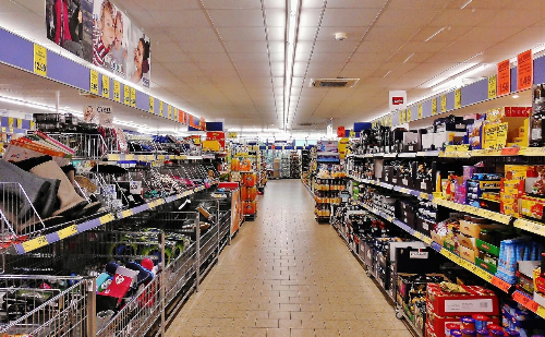 Supermercados oferecem 357 mil vagas e buscam reservistas das Forças Armadas