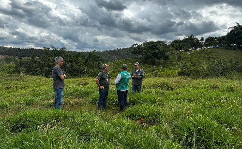 Produtores rurais de cinco cidades mineiras recebem suporte técnico da Faemg Senar