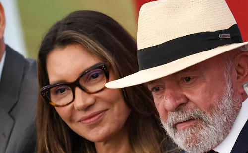 Janja viaja ao Japão antes de Lula e volta a ser alvo de críticas