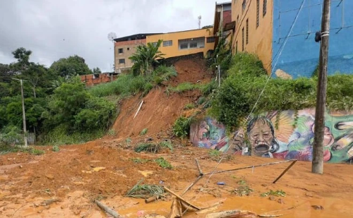 Câmara de Ipatinga aprova prioridade para vítimas das chuvas em contratações municipais