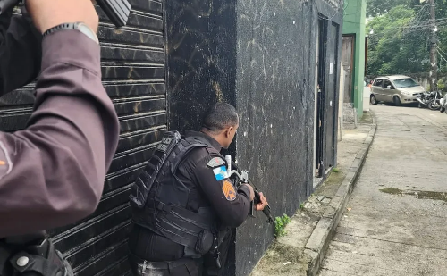 Limites a operações policiais em favelas do RJ voltam à pauta do STF nesta quinta