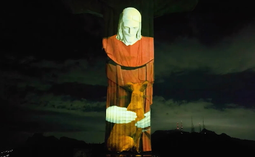 Cristo Redentor será iluminado com imagem de cão vira-lata em homenagem aos animais de rua