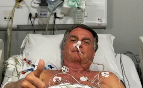 Bolsonaro passa por nova cirurgia em Brasília após agravamento intestinal