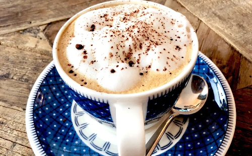 Especialistas ensinam como harmonizar café com comidas doces e salgadas