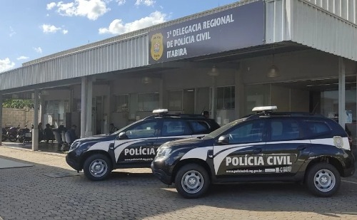 Homem é identificado após gravar mulher no banho e chantagear filha com vídeos em Itabira