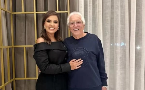 Carlos Alberto de Nóbrega reage a boatos sobre esposa