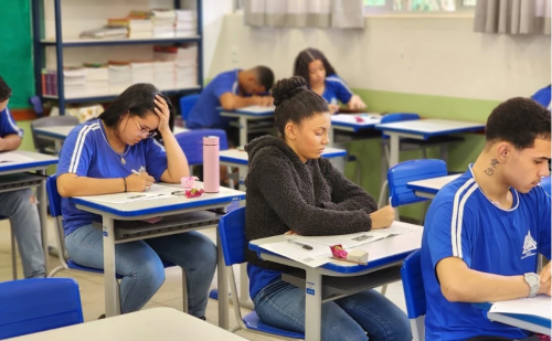 Estudantes de Minas fazem simulado completo do Enem nesta semana