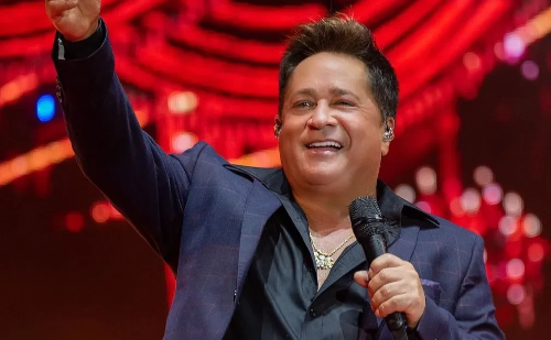 “Alô, Ipatinga!”: Leonardo convida população para show no aniversário da cidade