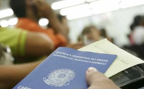 Sine anuncia quase 700 vagas de emprego no Vale do Aço; confira