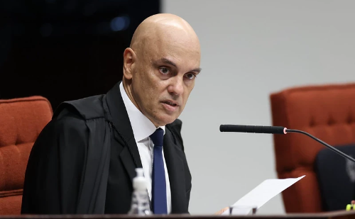 Moraes vota por tornar réus sete acusados por tentativa de golpe de Estado