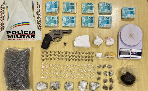 PM prende quatro suspeitos em ação contra o tráfico de drogas em Ipatinga