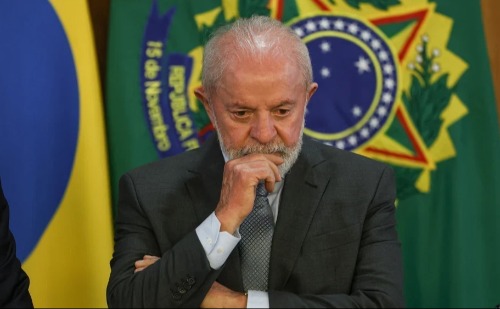 Governo Lula enfrenta série de derrotas no Congresso em menos de um mês