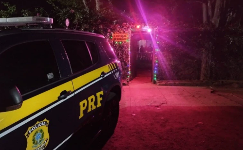 Operação da PRF flagra exploração sexual de adolescentes em boate na BR-381, em Minas Gerais
