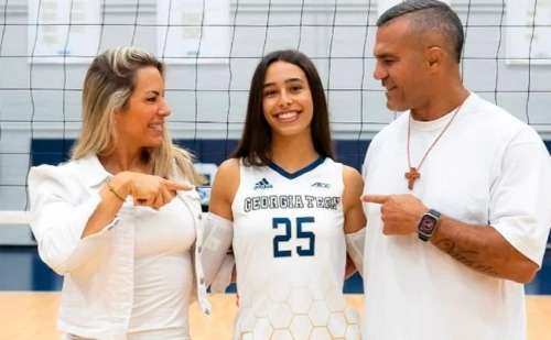 Convocada para a Seleção, filha de Vitor Belfort treina com equipe Sub-19 de vôlei