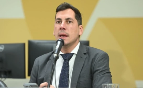 Deputados articulam CPI para investigar colapso na saúde pública em MG