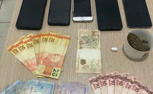 Jovem é preso por tráfico após denúncia em Ipatinga