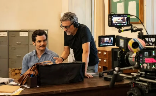Aplausos e emoção em Cannes marcam estreia de 'O Agente Secreto'