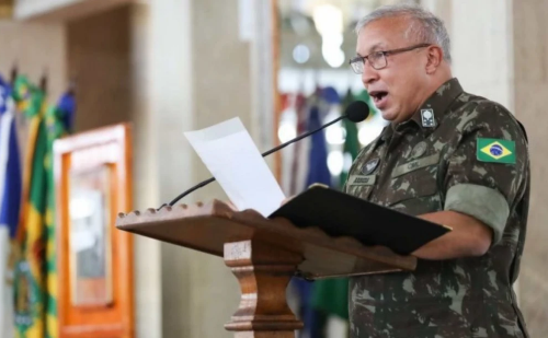 Ex-comandante do Exército diz não saber por que foi demitido por Lula após atos de 8 de janeiro