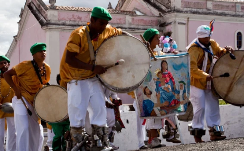 Minas inicia pagamentos da PNAB e investe R$ 131,5 mi em cultura
