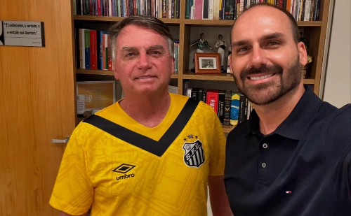Alexandre de Moraes vai avaliar pedido da PGR contra Eduardo Bolsonaro