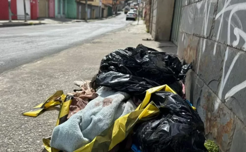 Garis encontram corpo de recém-nascido em lixeira de Minas Gerais