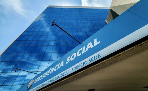 Investigação do INSS aponta pagamento de mesadas a políticos