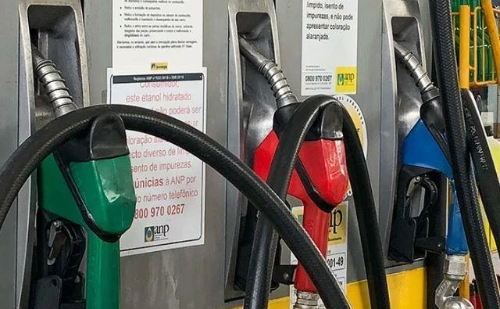 Redução da gasolina começa a surtir efeito em Minas