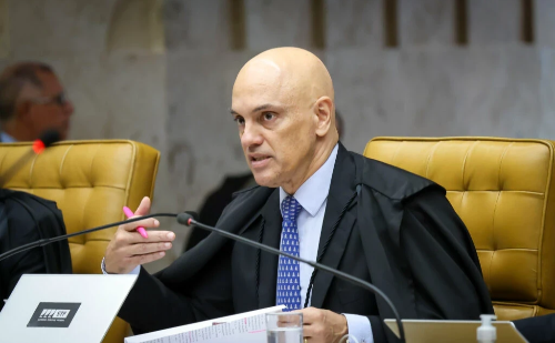Alexandre de Moraes ordena bloqueio do Instagram de filho de Carla Zambelli