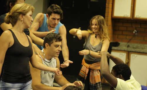Ipatinga tem vagas abertas para cursos gratuitos de teatro, música e dança