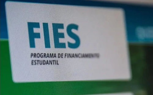 Fies sofre colapso com queda de adesões e alta inadimplência