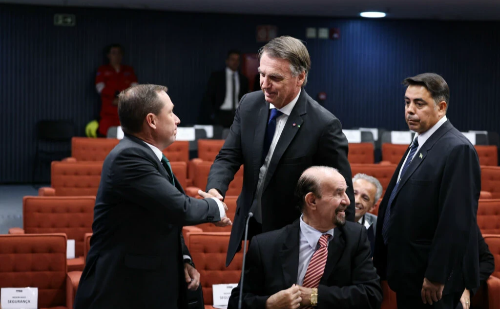 Primeiro encontro entre Mauro Cid e Bolsonaro após delação ocorre no STF