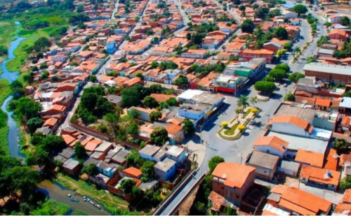Casa de secretária é alvo de tiros após campanha contra pedofilia em MG