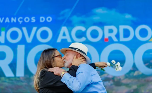 Lula celebra Dia dos Namorados com gesto romântico para Janja