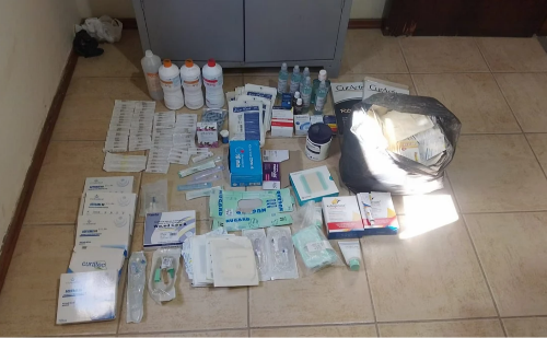Fiscalização da polícia revela medicamentos e alimentos vencidos em cidade mineira