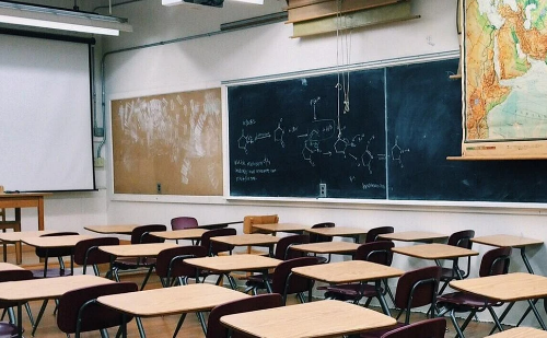 PBH mantém proposta de 2,49% e descarta novo reajuste a professores