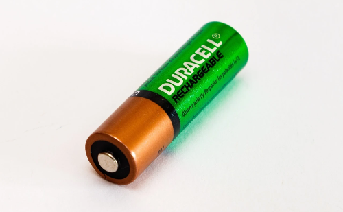 Duracell acusa Energizer de propaganda enganosa nos EUA