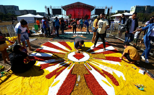Corpus Christi não é feriado nacional: veja onde é no Vale do Aço