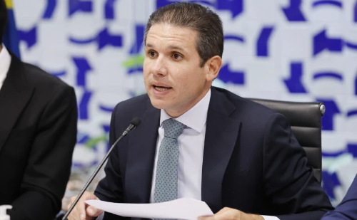 Hugo Motta pediu reembolso de R$ 27 mil por jantar com aliados