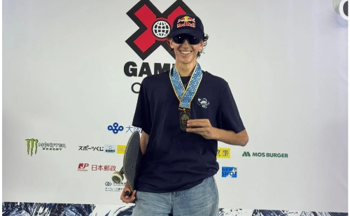 Brasileiro vence Vert e Best Trick no skate e quebra recorde nos X Games de Osaka