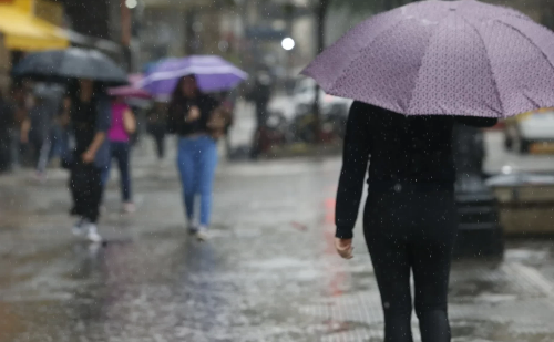 Frente fria derruba temperaturas a 3°C e acende alerta em todo o estado de SP
