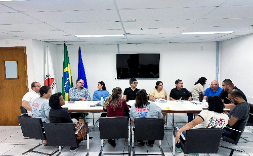 Ipatinga reabre diálogo com educadores e avança em negociações salariais