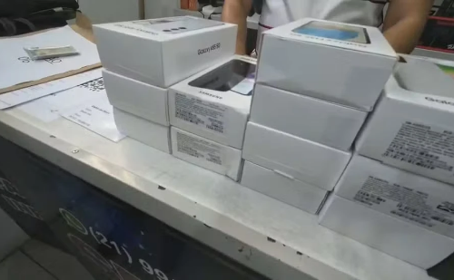 Aplicativo inédito no RJ ajuda a identificar celulares roubados e prende 92 em operação