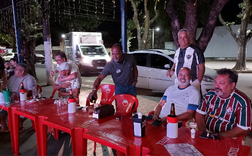 Fluminense perde para Chelsea e torcedores comentam no Vale do Aço
