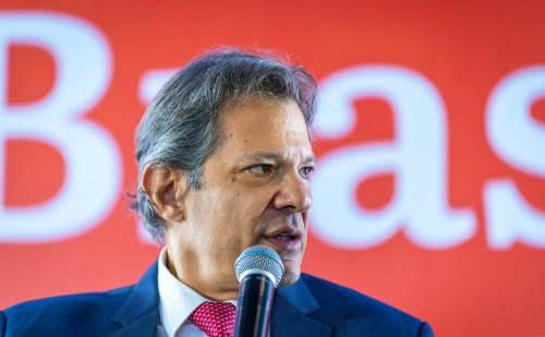 Haddad critica elite e defende ajustes fiscais com mais justiça