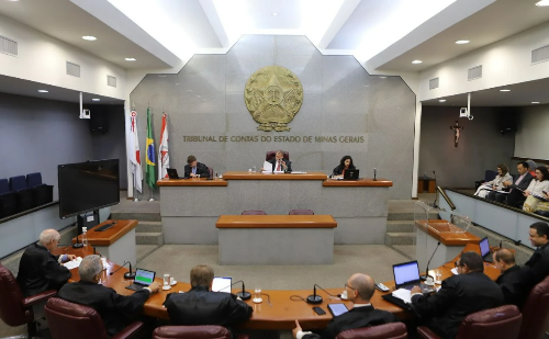 Com nova medida, TCE-MG reserva 32% das vagas de concursos para minorias